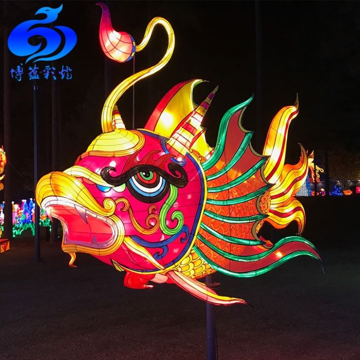Outdoor Electric Chinese Fish Lantern